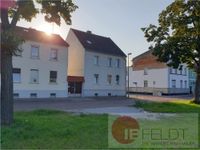 Ideal für Familie, 2 Generationen, Vermietung -   Zweifamilienhaus mit Innenhof, Werkstatt + Garage Sachsen-Anhalt - Schönebeck (Elbe) Vorschau