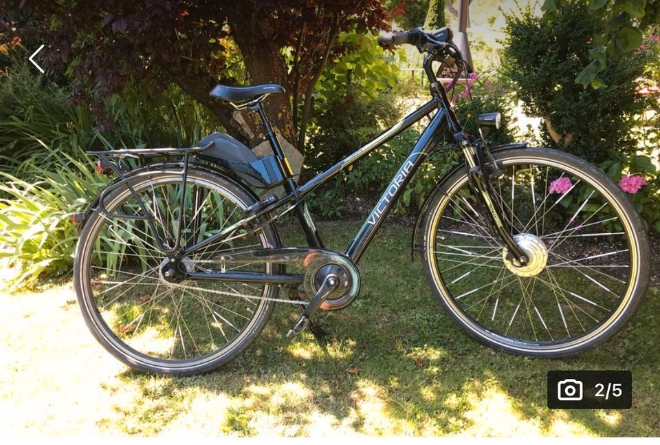 Herren E-Bike VICTORIA Trekking-Pedelec 28 Zoll in Unterschleißheim
