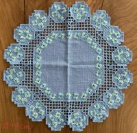 *Handarbeit* Tischdecke Hardanger Stickerei blau meliert 47 cm Wandsbek - Hamburg Volksdorf Vorschau