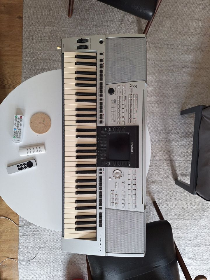 Yamaha PSR 3000 in Berlin