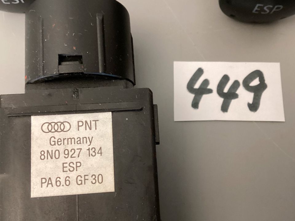 Schalter ESP original Taster 8N0927134 Audi TT 8n in Freiburg im Breisgau