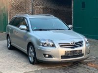 Toyota Avensis Executive 2,2-l-D-CAT Vollausstattung Köln - Porz Vorschau