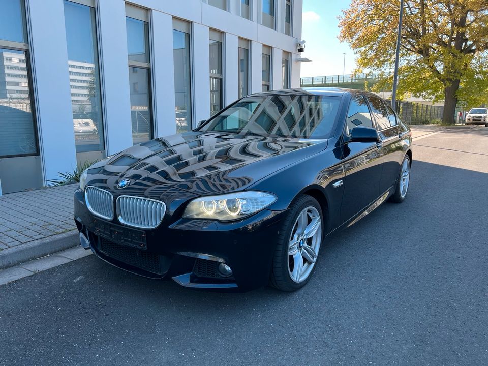 BMW 550i -M“ Head Up“ Softclose“ Voll“ in Neu-Isenburg