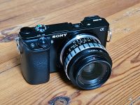 Sony A6000 Digitalkamera mit Festbrennweite 23mm f/1.3 Brandenburg - Potsdam Vorschau