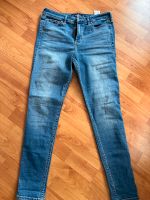 Hollister Jeans Gr. 9 R (29x30) zu verkaufen Niedersachsen - Großenkneten Vorschau