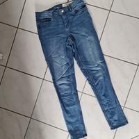 Jeans Super skinny fit Medium Waist Esmara Größe 38 Bayern - Langquaid Vorschau