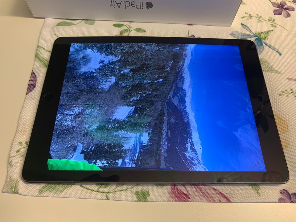 Apple iPad Air 2, 64 GB in Regensburg