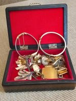 Modeschmuck Armreif Uhr Taschenuhr Brosche Gold Silber Bronze BOX Nordrhein-Westfalen - Attendorn Vorschau