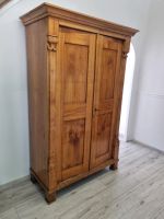 Wunderschöner Biedermeier Garderobenschrank. Masse 196H 129B 57T Essen - Essen-Stadtmitte Vorschau