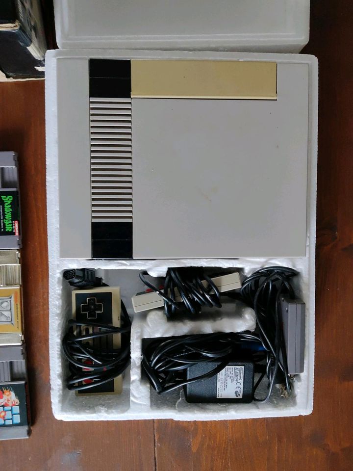 Nintendo NES OVP+ 2 Controller+Legend of Zelda Gold + Mario Bros in Rostock