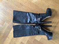 Mega coole original Gucci Lederstiefel schwarz Gr.37 Bayern - Lichtenfels Vorschau