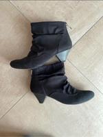 Damen Stiefeletten Tamaris Gr. 39 Niedersachsen - Vechelde Vorschau