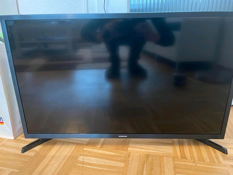 NEU ❗️ Mit Kaufbeleg Samsung TV in Pinneberg