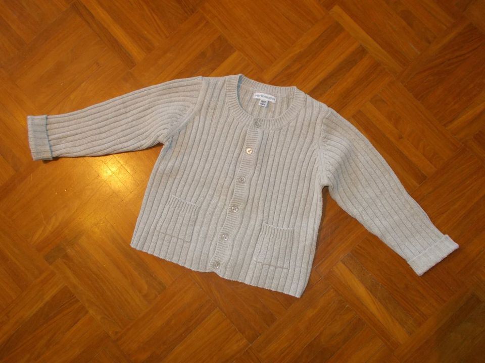 86 + 86/92 Jeans Shorts T-Shirts Sweatshirts Pullover Schlafsäcke in Haltern am See