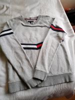 Boys Tommy Hilfiger Sweatshirt Größe 176 Baden-Württemberg - Eningen Vorschau