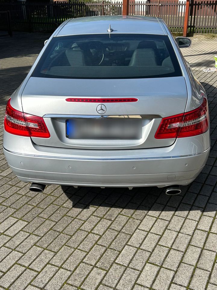 Mercedes E350 in Herne