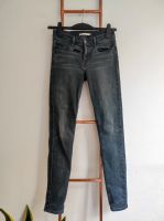 blaugrau low-waist 710 super skinny Levis Jeans W27 / Röhrenjean Berlin - Schöneberg Vorschau