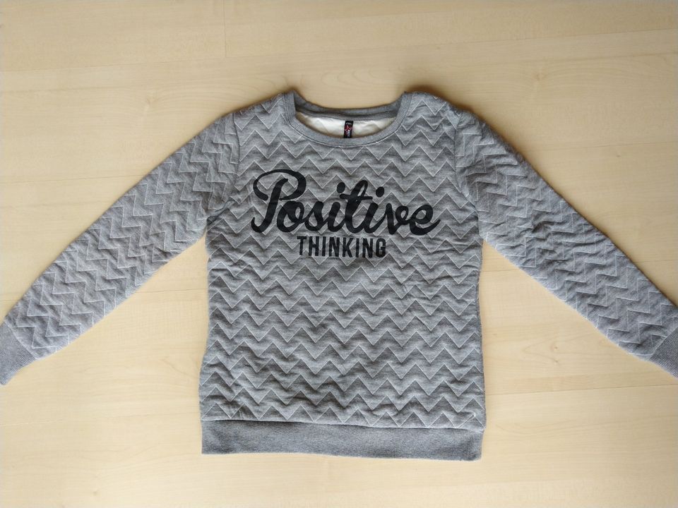 Neue moderne Sweatshirts Pullover Pulli Gr. S Gr. 36 H&M in Hamburg