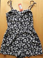 Damen Jumpsuit Superdry neu und ungetragen Nordrhein-Westfalen - Löhne Vorschau