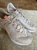 Nike Sneaker Hallenschuhe Turnschuhe Sportschuhe Bayern - Gundremmingen Vorschau