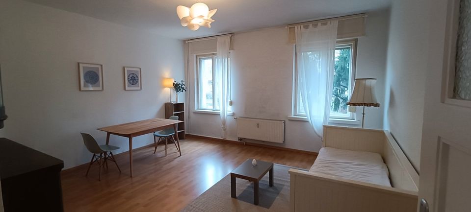 Schöne möblierte Wohnung frei für 11 monaten in Berlin