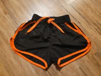 Badeshorts Jungen 5 Jahre schwarz 110 Badehose retro Baden-Württemberg - Ravensburg Vorschau