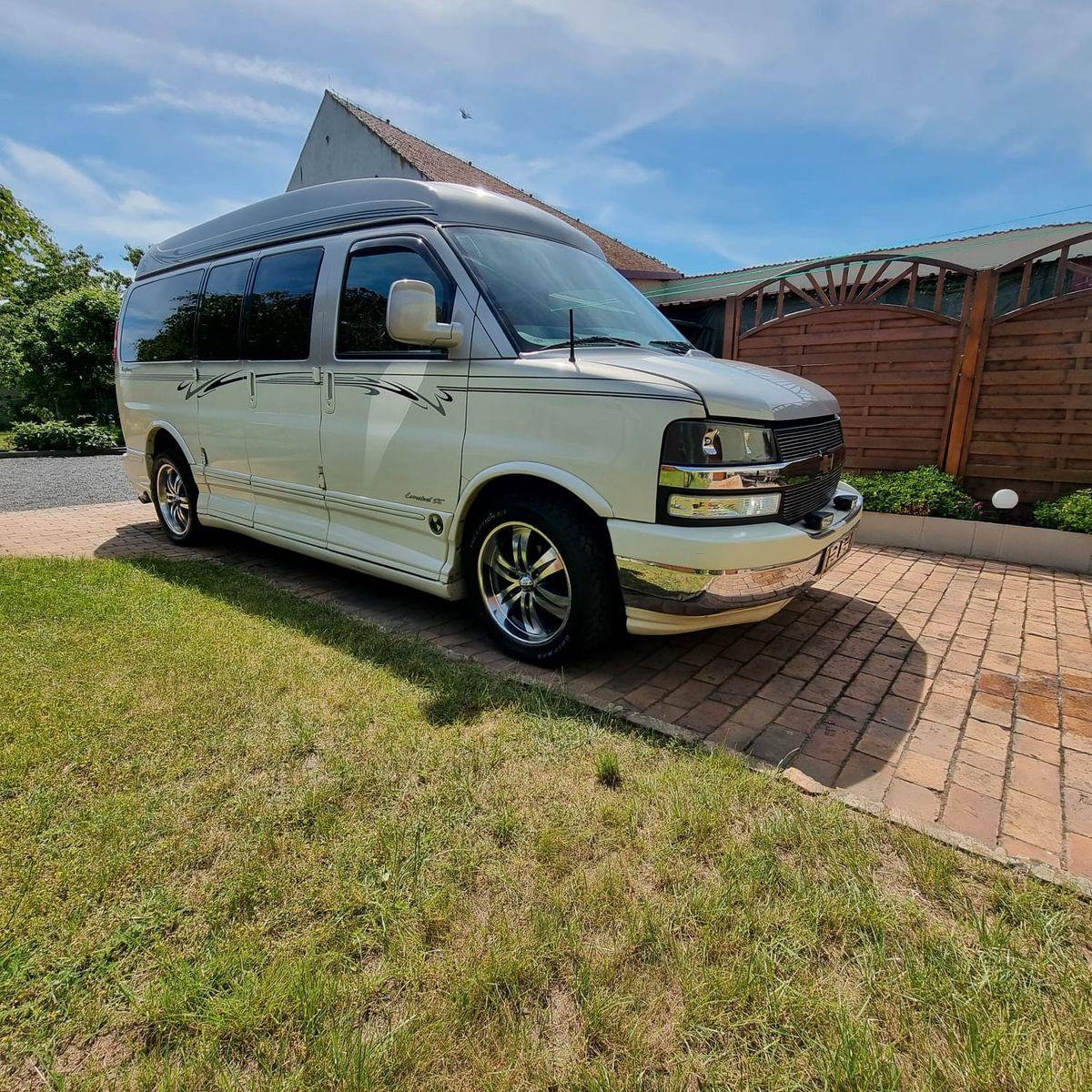 Abbildung des Autos Chevrolet Express: Top g…