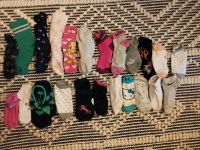 Strümpfe Socken Gr 31-34 komplett abzugeben Sachsen-Anhalt - Wolfen Vorschau