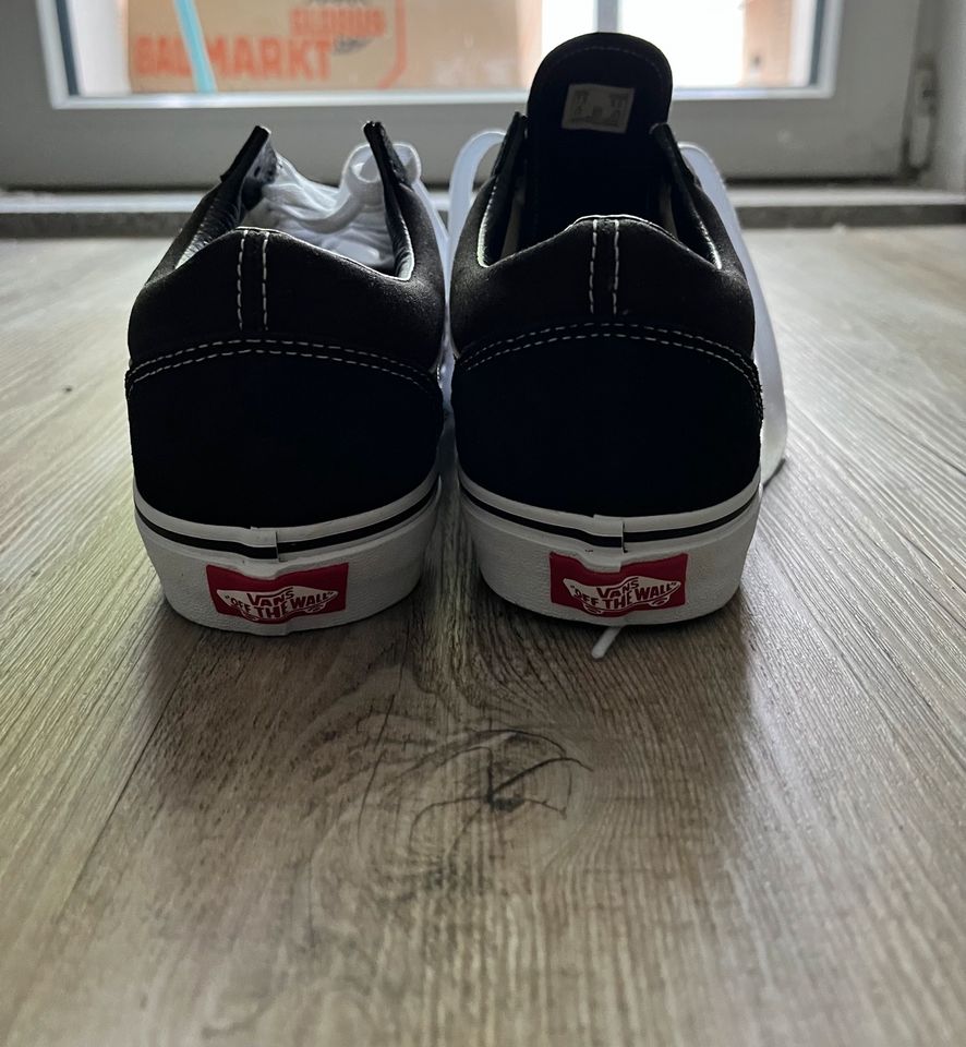 Brandneue UNGETRAGENE Vans Old Skool Gr.40! in Duisburg