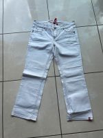 Weiße Capriheans, 3/4 Jeans von Esprit in 38 München - Sendling-Westpark Vorschau