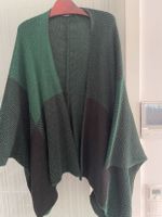 Poncho Jacke Jackenponcho Vestino Nordrhein-Westfalen - Brühl Vorschau