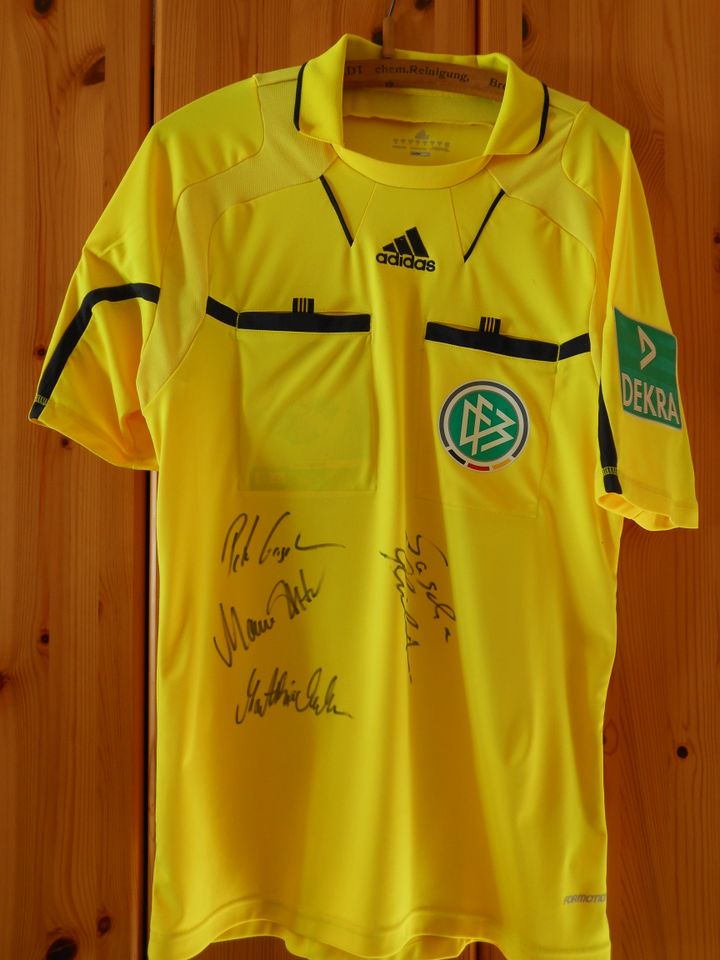 Schiedsrichtertrikot in Bremen