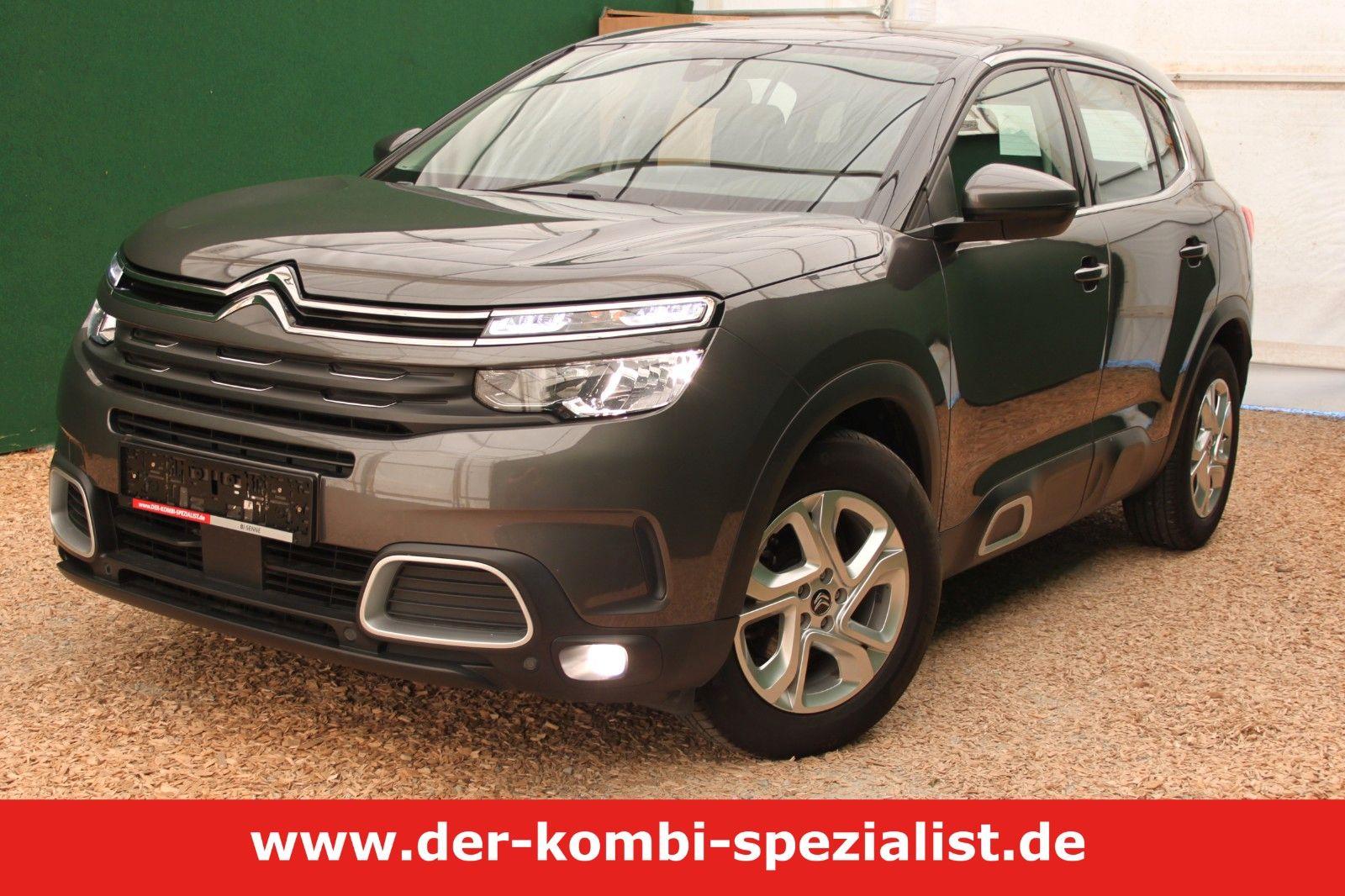 Abbildung des Autos Citroën C5 Aircross Live…