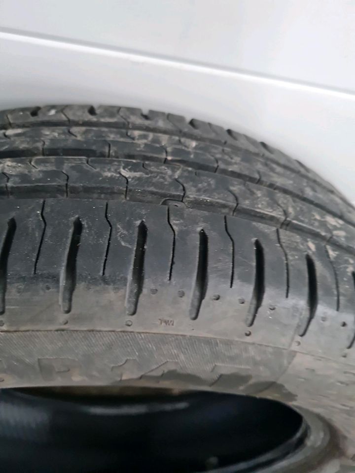 4 Sommerreifen 165/65R14 79T Continental in Neukieritzsch