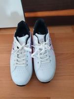 Rollschuhe/ Skatingschuhe für Kinder Weiß Gr. 38 Stuttgart - Stuttgart-West Vorschau