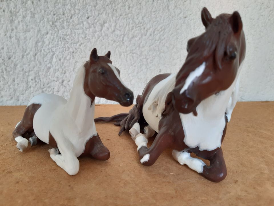 MODELLPFERDE BREYER MISTY MIT FOHLEN LIEGEND CM BOWMAN USA OOAK in Oberursel (Taunus)