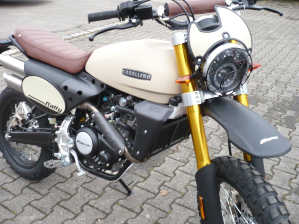 Fantic 125 Scrambler Caballero Rally in Friedberg