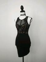 Figurbetontes, sexy Kleid + 2 Halsketten Nordrhein-Westfalen - Detmold Vorschau