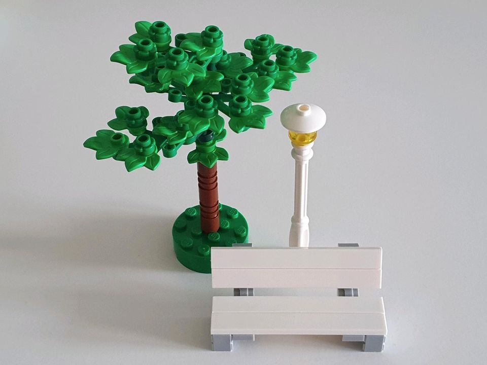 1 Lego Baum mit Parkbank und Laterne NEU MOC versch. Farben in Hockenheim