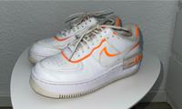 Nike Air Force weiß/ neon orange Stuttgart - Stuttgart-Mitte Vorschau