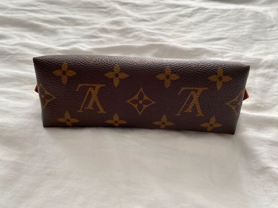 Louis Vuitton Cosmetic Pouch PM /Kosmetikbeutel / Schminktasche in München