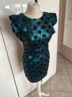 Zara Abendkleid Partykleie grün glitzernd Gr M Rüschen Düsseldorf - Stadtmitte Vorschau