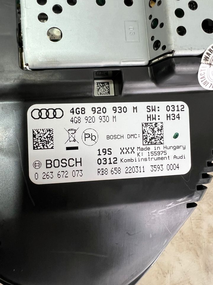 Audi A6 4G Tacho Tachometer Kombiinstrument 4G8920930M in Bochum