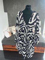 Kleid Sommer leicht grau weiß Zebra H&M S Bayern - Fürstenzell Vorschau