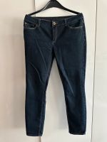 Street one Jeans York Slim  Stretch Middle  Waist Gr. 32 Länge 30 Nordrhein-Westfalen - Neuss Vorschau