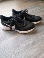 NIKE Turnschuhe Gr, 40,5 Mecklenburg-Vorpommern - Ueckermuende Vorschau