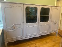 Chippendale Barschrank Vitrine Buffet shabby chic Flieder Niedersachsen - Sarstedt Vorschau