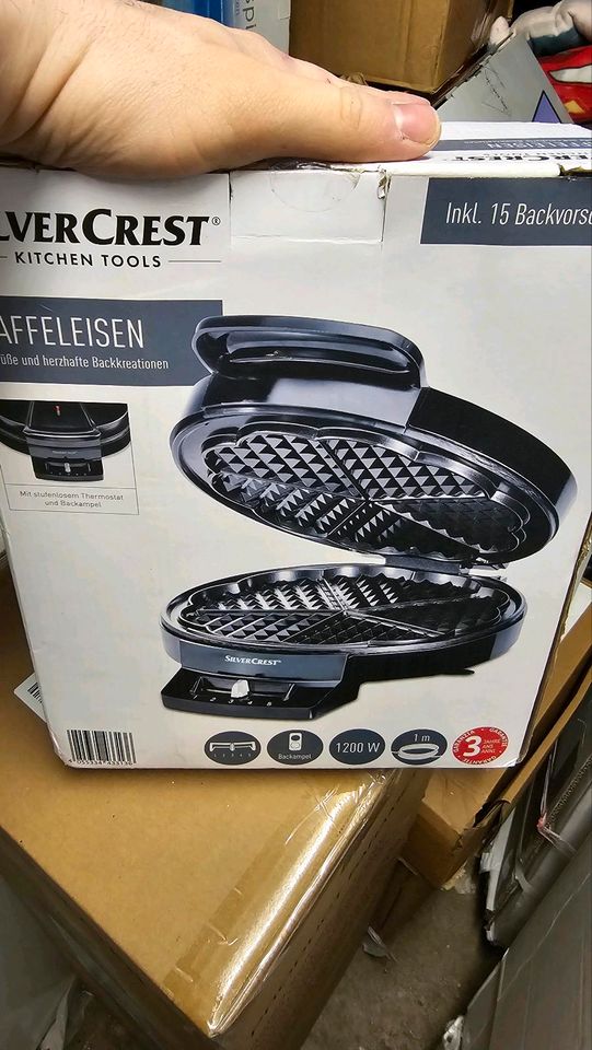 SilverCrest Waffeleisen Neu unbenutzt versand 1200 Watt in Bielefeld