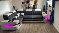 Sofa in L- Form mit LED- Funktion Thüringen - Erfurt Vorschau
