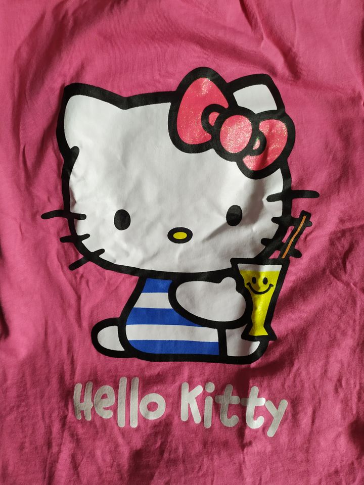 5 Kleider 3x Hello Kitty z.T. Neu in Leonberg